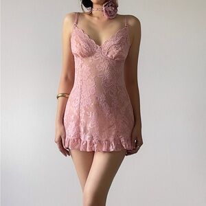 Victoria’s Secret women’s Elegant Pink Lace sexy Chemise size S